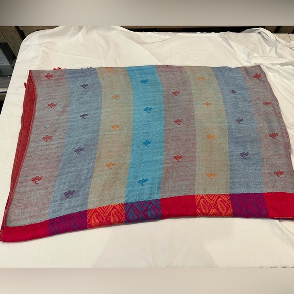 Vibrant Multicolor Woven Scarf - Picture 2 of 3